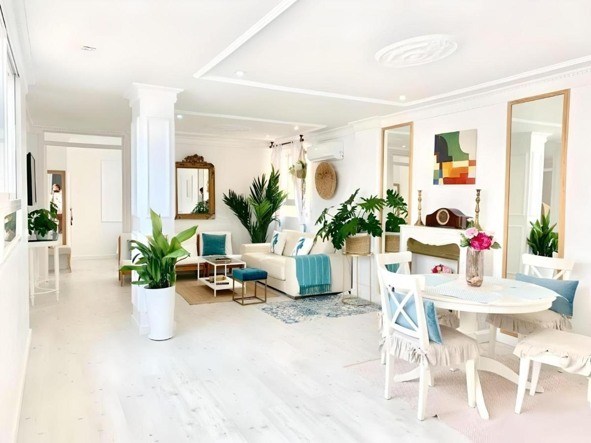 Lux City Loft In Front Of The Port Alicante Exterior foto